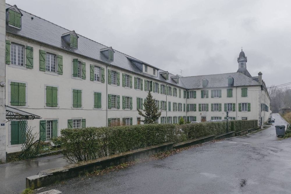 Affaire Bétharram : la fille de François Bayrou témoignera dans un livre