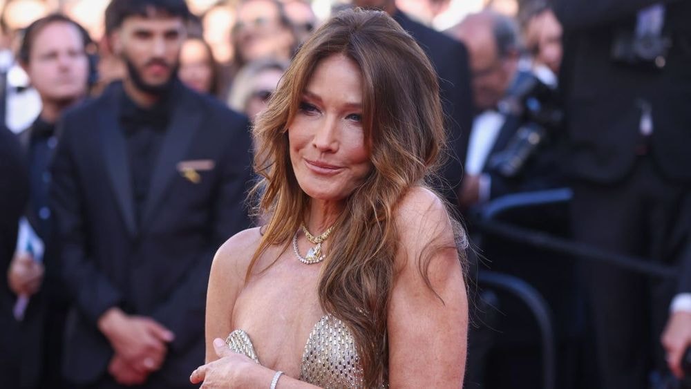 Donald Trump très intime avec Carla Bruni : Elle lui passe un coup de fil assassin