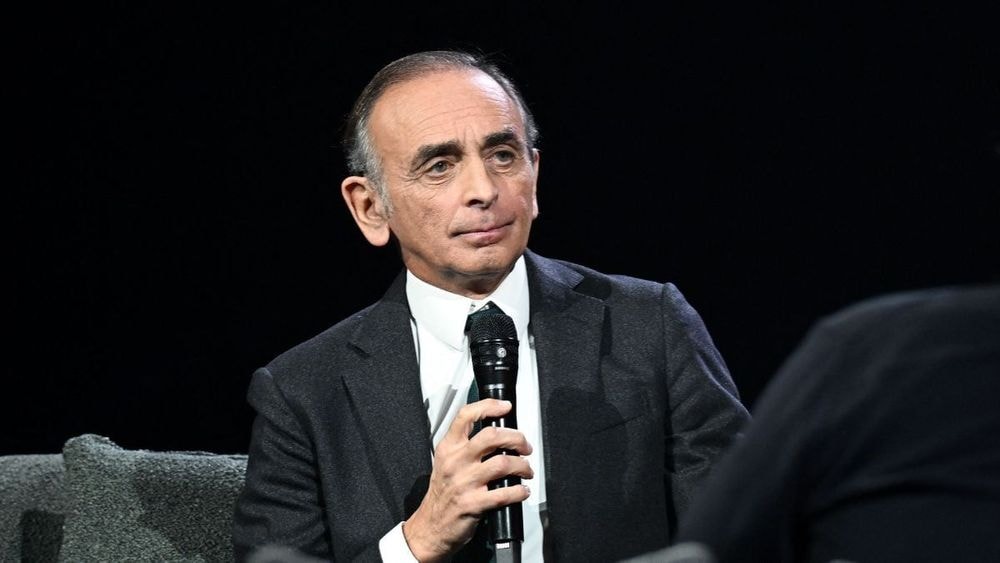 Pour Éric Zemmour, "la hiérarchie n'est pas entre les races, mais entre les civilisations"