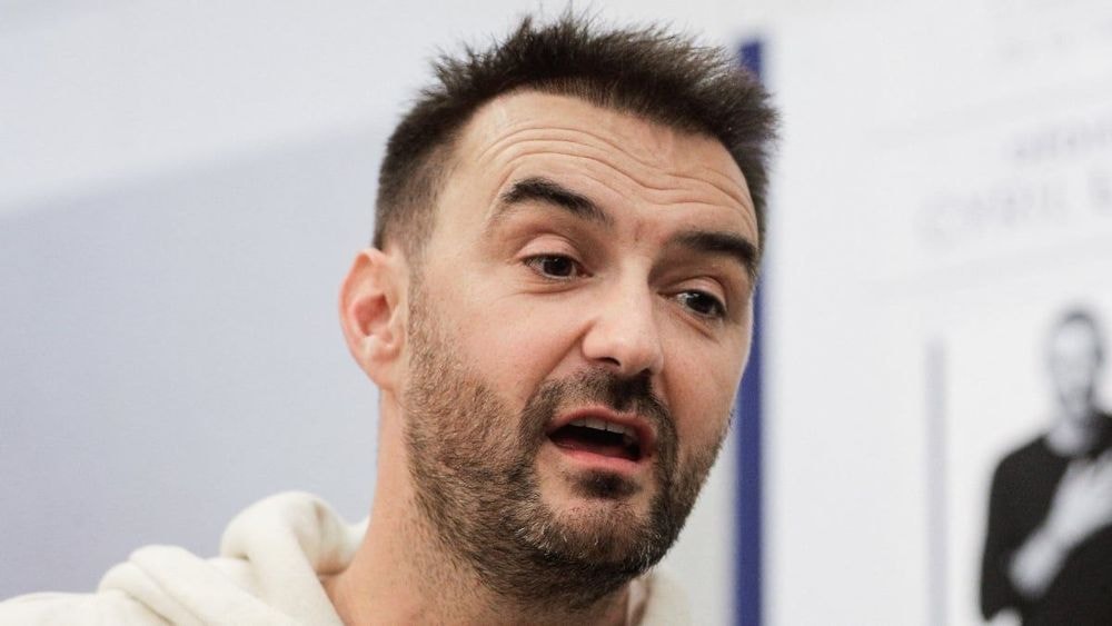 Cyril Lignac (47 ans) quitté par sa compagne après 13 ans : "Je ne m'y attendais pas"