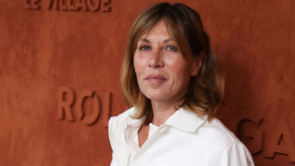 À 57 ans, Mathilde Seigner révèle sa méthode choc pour perdre 10 kilos après la ménopause, un régime des années 1950 jugé risqué