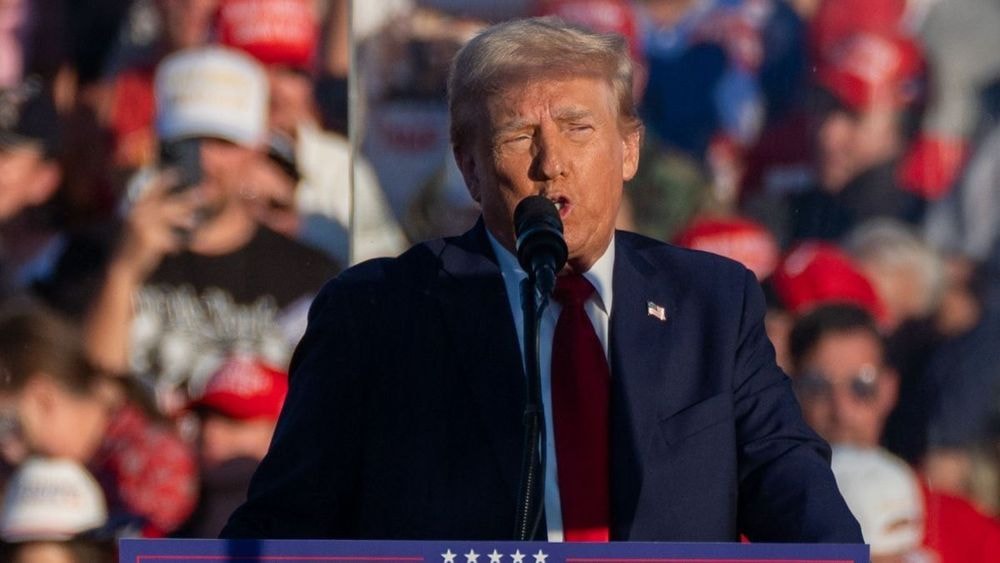 "Un escroc un peu cinglé" : Elon Musk ne mâche pas ses mots sur Donald Trump