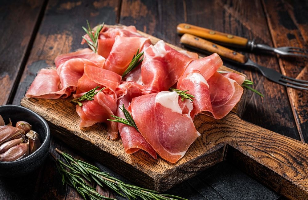 L’astuce apéritif de Juan Arbelaez pour proposer de la charcuterie à sa femme enceinte (et aux autres)