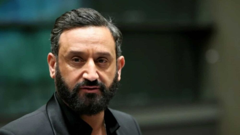 Cyril Hanouna : au bord des larmes, l'animateur fait des confidences inquiétantes sur "ces gens dangereux"