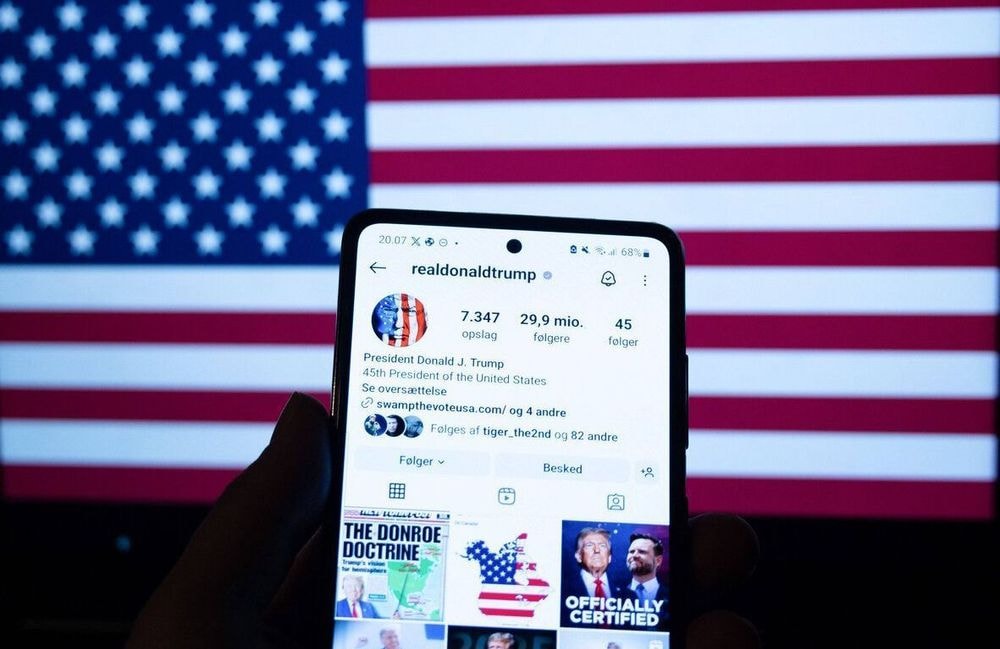 Instagram vous a-t-il forcé à suivre les comptes de Trump et J.D. Vance ?