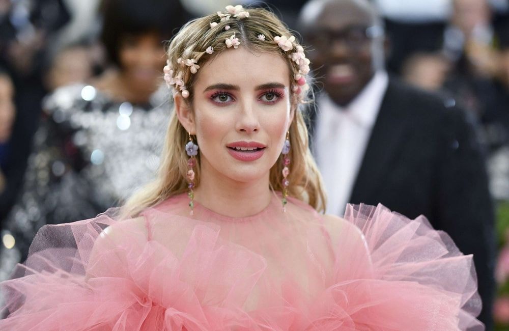Ce maquillage romantique et moderne est parfait pour la soirée de la Saint-Valentin