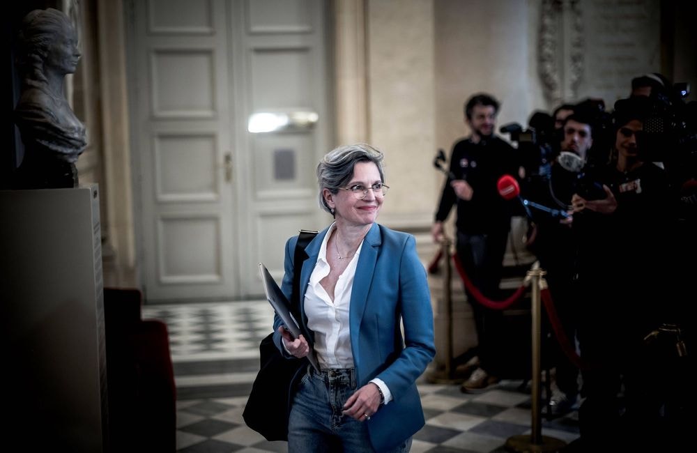 Cet acteur bientôt licencié de la Comédie-Française après avoir menacé de mort Sandrine Rousseau