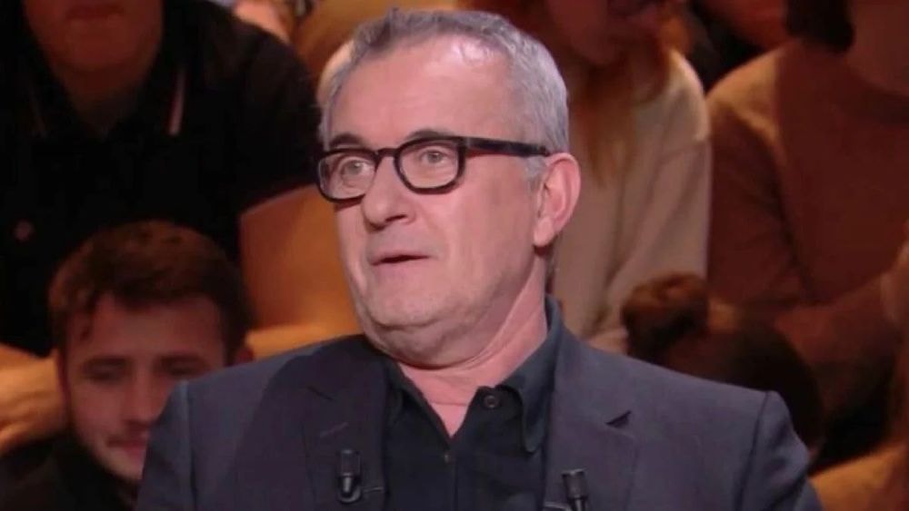 Christophe Dechavanne, visite de sa maison de campagne à 2h30 de Paris où il prépare son procès