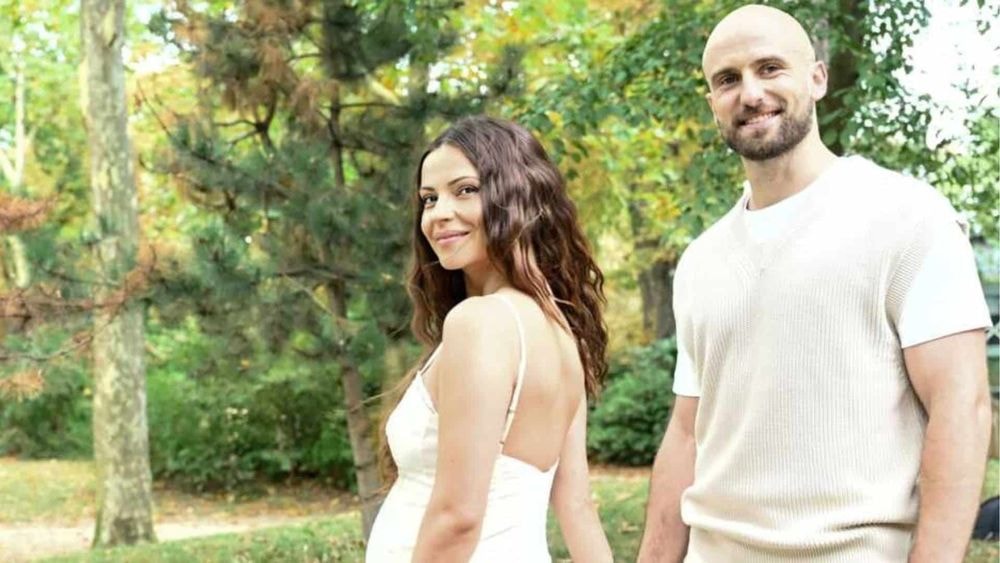 Denitsa Ikonomova : enceinte et sur le point d’accoucher ? Son chéri vend la mèche !