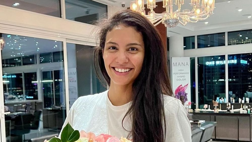 "Ça m’empêchait de respirer" : Chloé Mortaud revient sur son hospitalisation après son accouchement