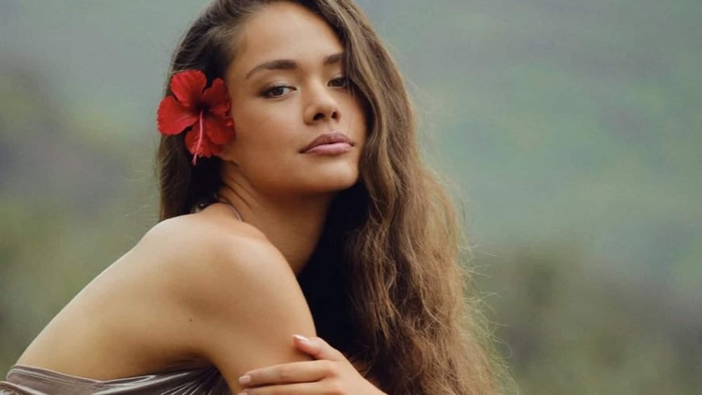 "Je me rappelle encore..." la cousine transgenre d'Hinaupoko Devèze (Miss France 2026) publie une vidéo déchirante...
