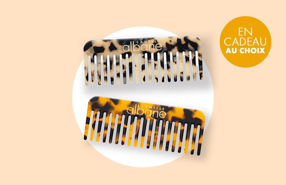 En cadeau avec votre magazine ELLE : un peigne démêlant Camille Albane en édition limitée !