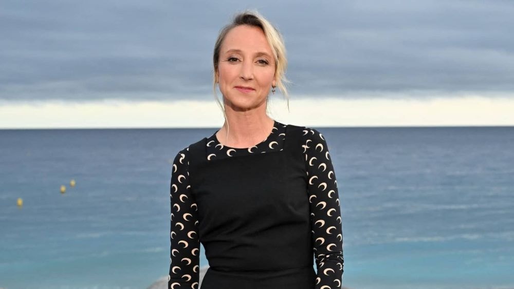 "Son père pas du tout" : Audrey Lamy fait de rares confidences sur ses enfants et son compagnon