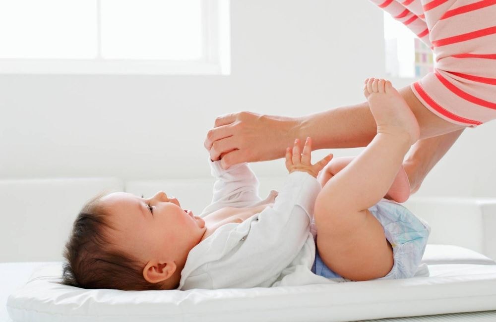 Règles du nourrisson : pourquoi certaines petites filles saignent quelques jours après la naissance ?