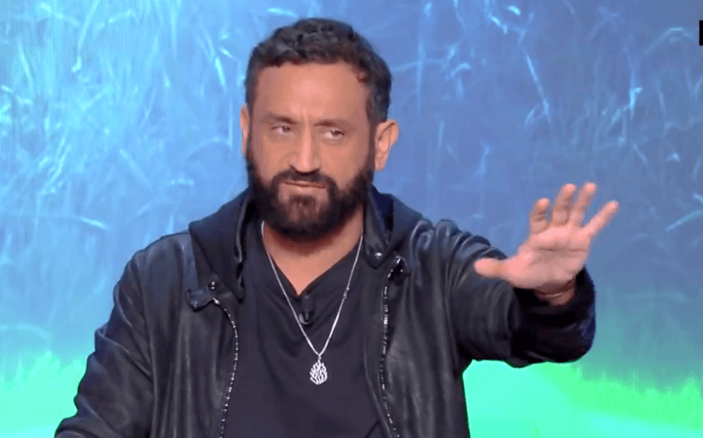 Cyril Hanouna recadré par un invité dans TPMP : « Je suis venu ici sérieusement, pas pour faire le guignol »