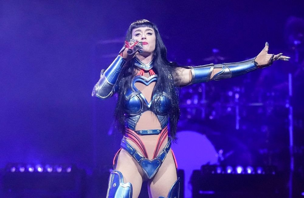 Katy Perry partage un adorable cliché de sa fille Daisy dans les coulisses de sa tournée