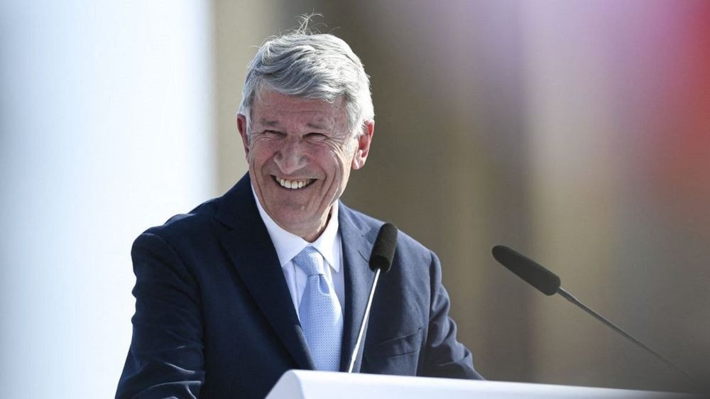Philippe de Villiers, "Français de souche" assumé, fait un constat brutal au "vieux peuple qui ne veut pas mourir"