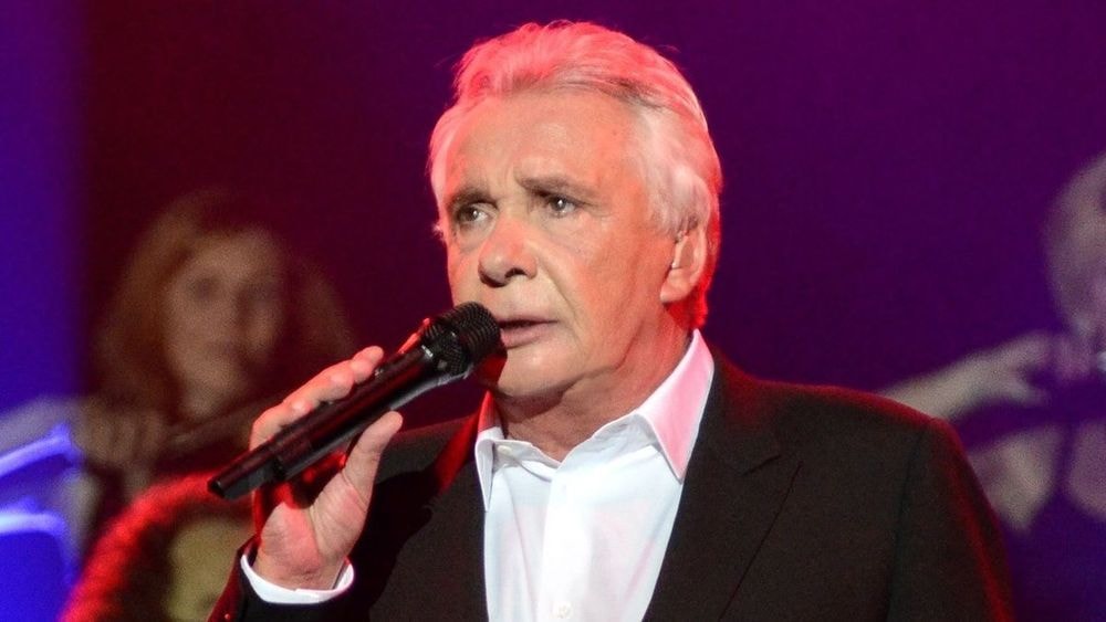 Michel Sardou brutalement honnête sur Eddy Mitchell et Johnny Hallyday : “Ce sont de gros…