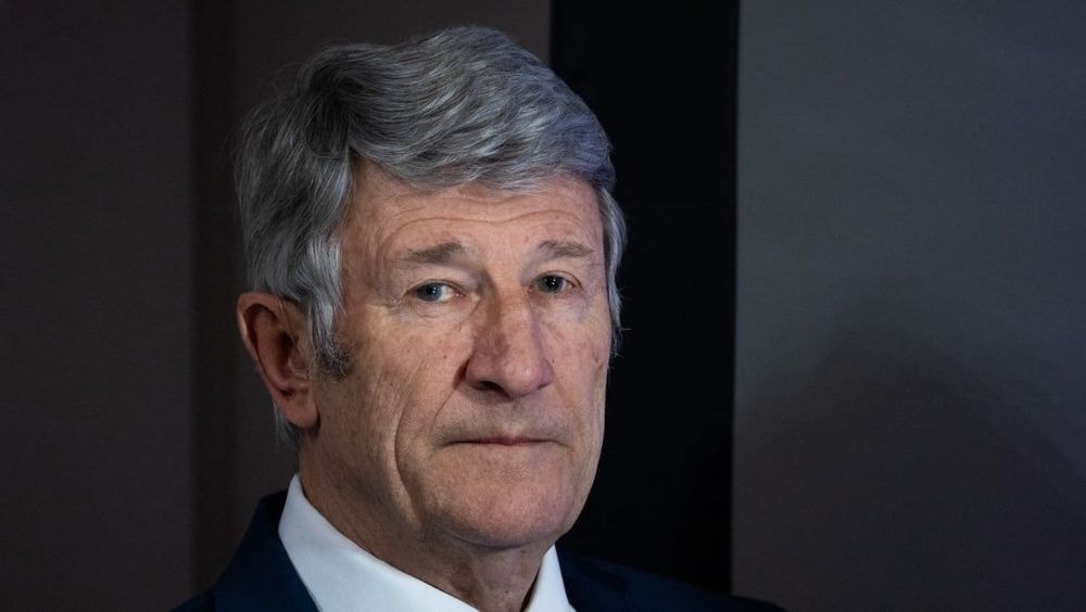 Philippe de Villiers (76 ans) en extase face à Christine Kelly : "C'est une récompense pour moi..."