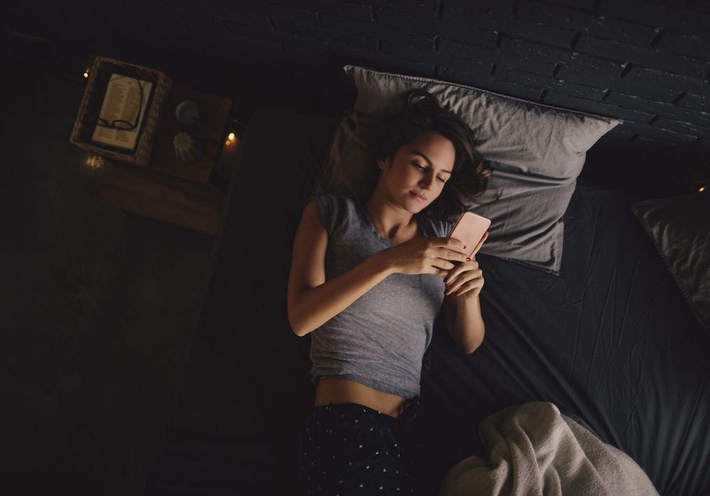 Sexe à distance : le guide pour faire l'amour sans se toucher