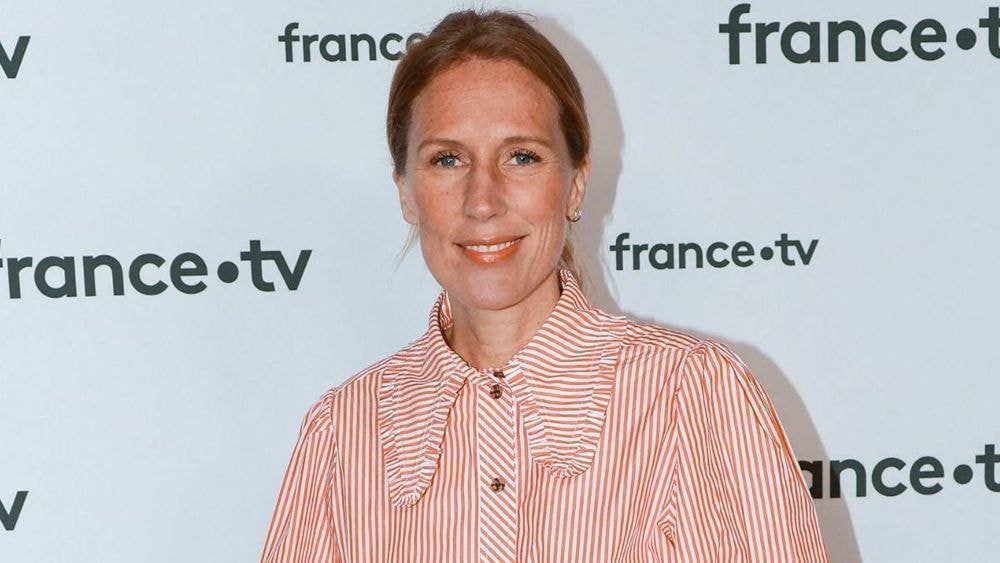 Agathe Lecaron (51 ans) avoue une infidélité inattendue avec un célèbre animateur : "Je ne sais pas pourquoi"