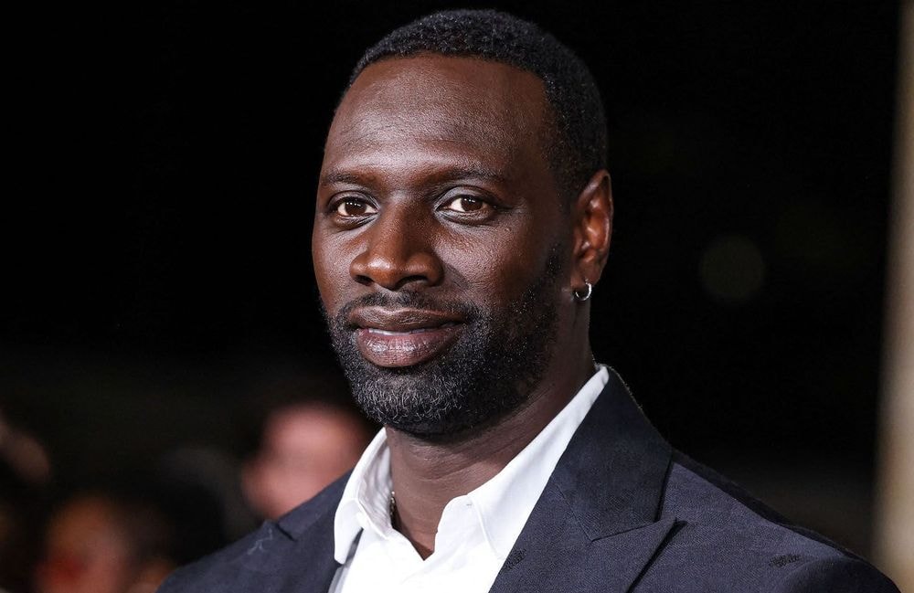 « On grandit dans cette ambiance compliquée » : Omar Sy se confie sur la bigamie de son père