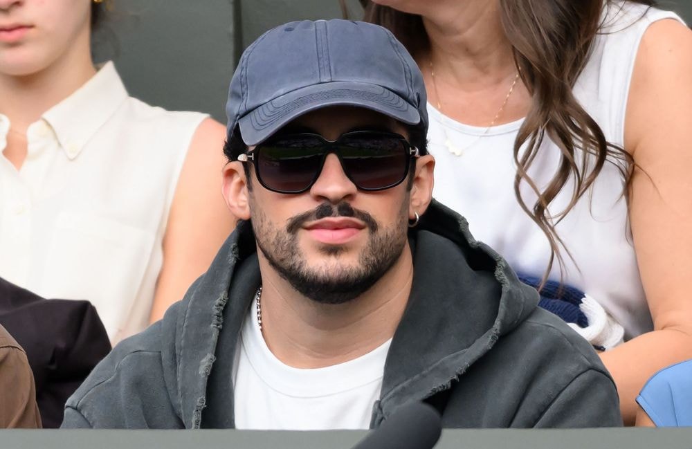 Bad Bunny à Wimbledon : accolade avec David Beckham et soutien à Novak Djokovic