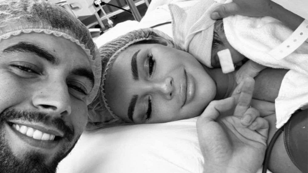 "Bienvenue à notre petit prince" : Fidji Ruiz a donné naissance à son premier enfant, le prénom dévoilé !