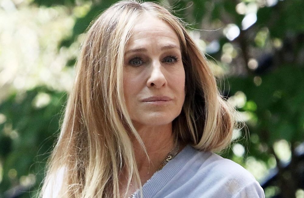 Sarah Jessica Parker : à 59 ans, elle prouve que cet accessoire cheveux n’a pas d’âge