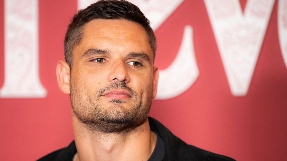 Florent Manaudou fond en larmes en évoquant sa soeur : "Elle a beaucoup souffert des médias"