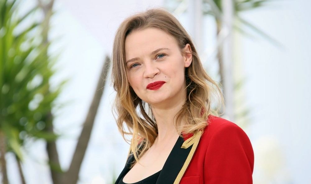 "Maudite du c**" : Sara Forestier (39 ans) dit tout haut ce qu'aucune star n'osera jamais dire, "le milieu du cinéma est…"