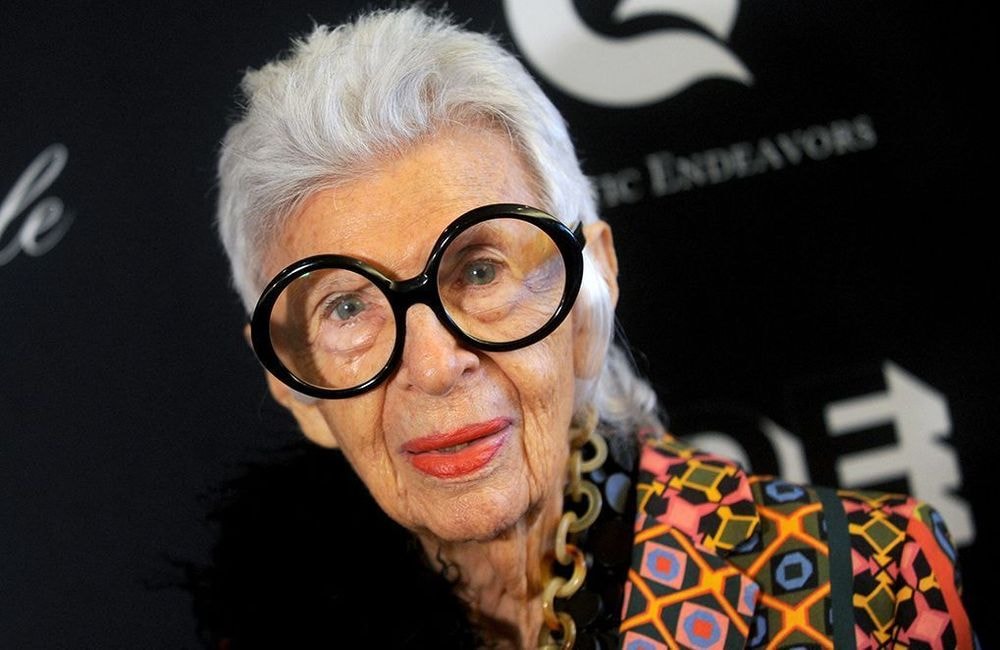 Iris Apfel, icône centenaire de la mode, est décédée