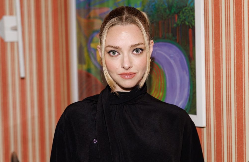 Amanda Seyfried change de tête et opte pour une frange inattendue