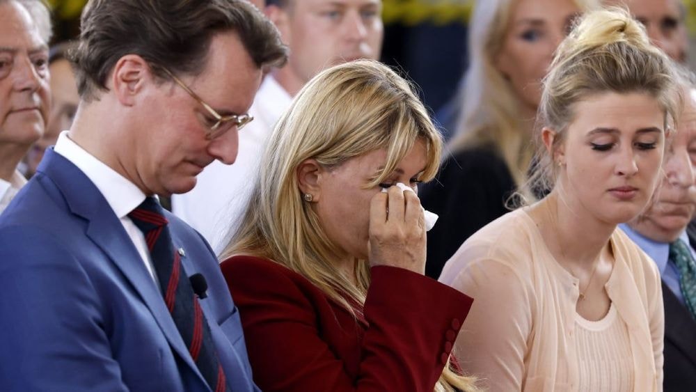 "Michael Schumacher manque à tout le monde, mais la vie continue" : Corinna, sa femme, brise le silence à 56 ans