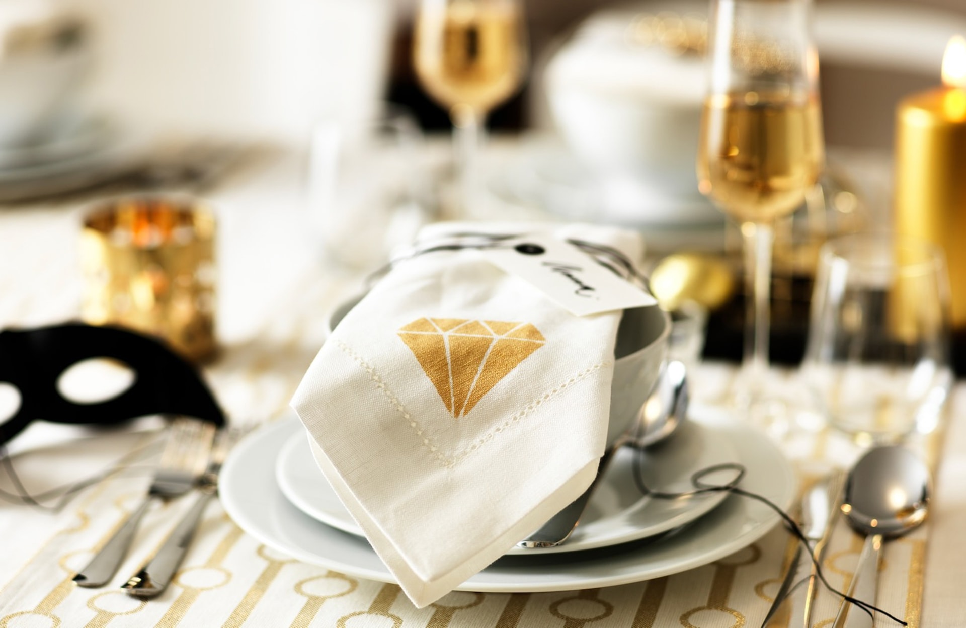 IKEA Hack : L’astuce ultra-simple pour personnaliser des serviettes en tissu