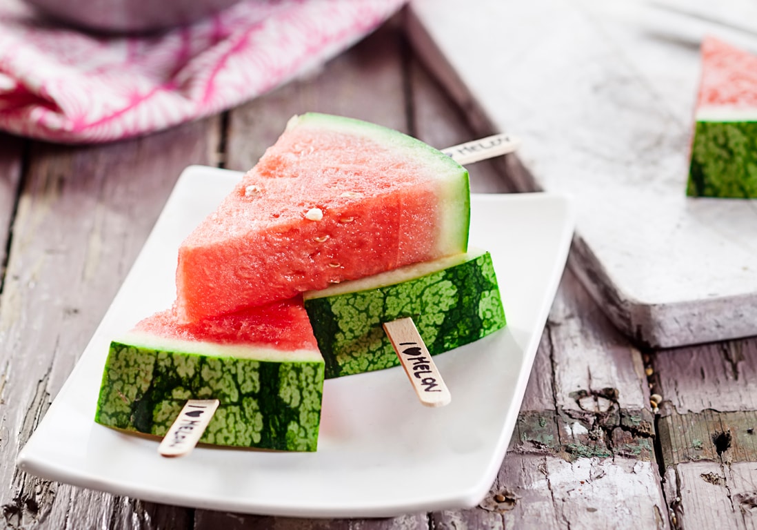 Quels sont les 9 fruits d’été les moins caloriques ?
