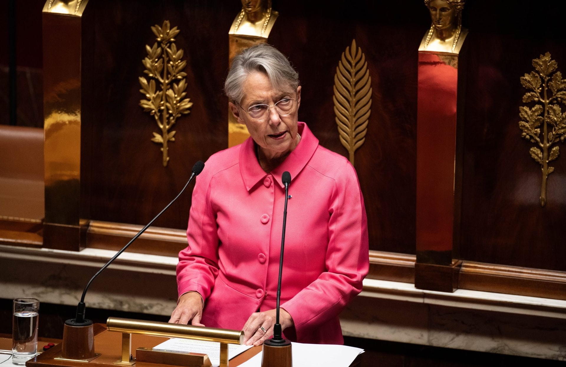Budget de la sécurité sociale : Elisabeth Borne persiste et signe avec un nouveau 49.3