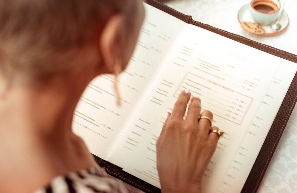 Les plats non « faits maison » devront être mentionnés sur les cartes des restaurants