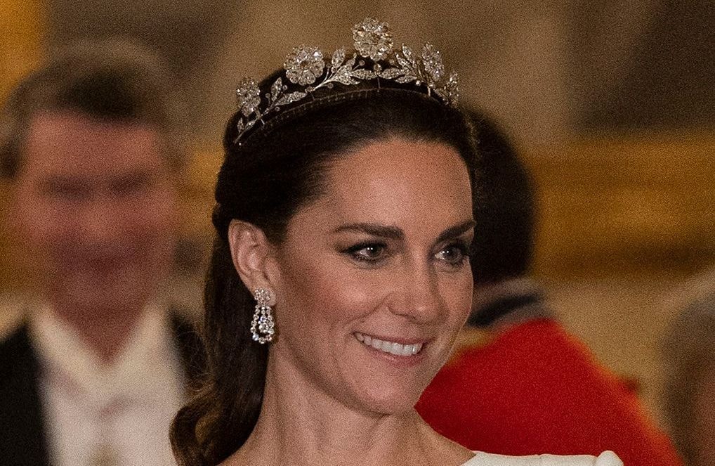 Kate Middleton arbore un diadème qui n’avait pas été porté depuis 100 ans