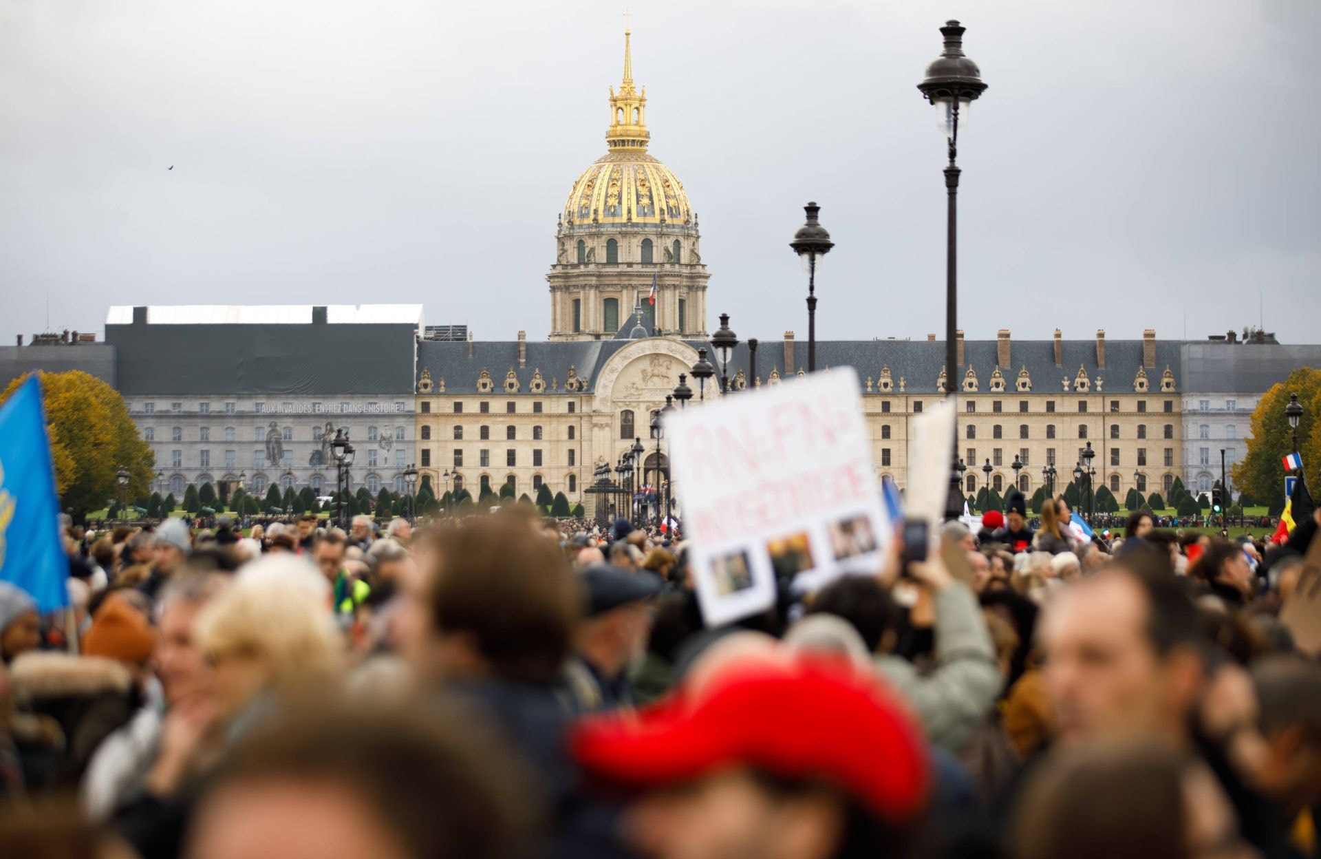 Laure Calamy, Isabelle Adjani… Des personnalités de la culture appellent à une « marche silencieuse et solidaire »
