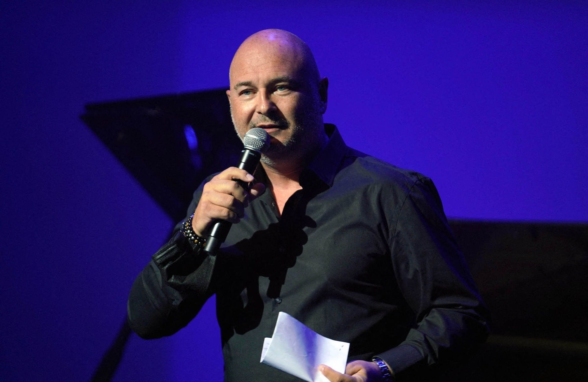 Sébastien Cauet accusé de viols sur mineur : NRJ retire son émission de l’antenne