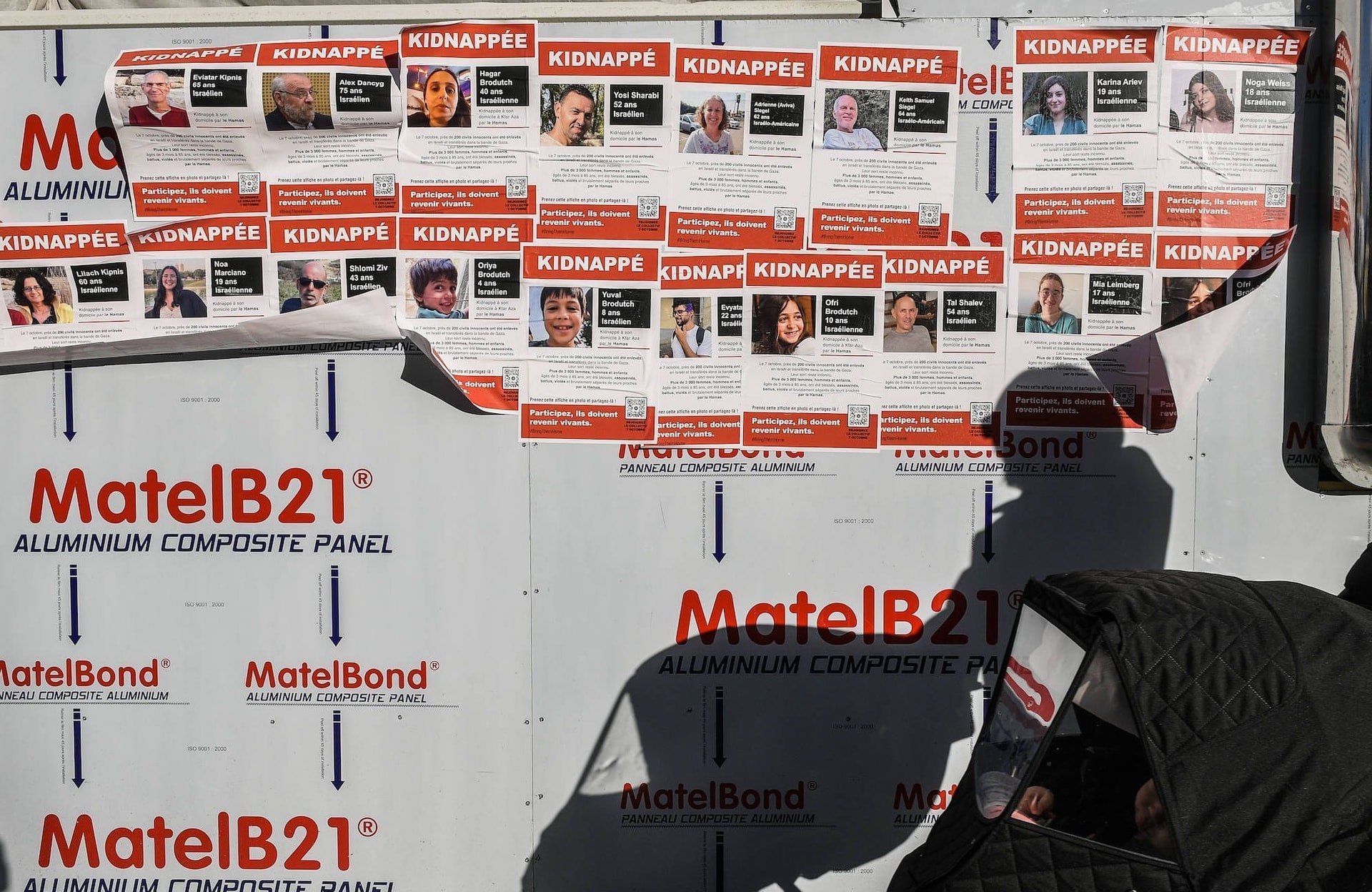 Un bébé otage annoncé mort par le Hamas : l’armée israélienne vérifie l’information