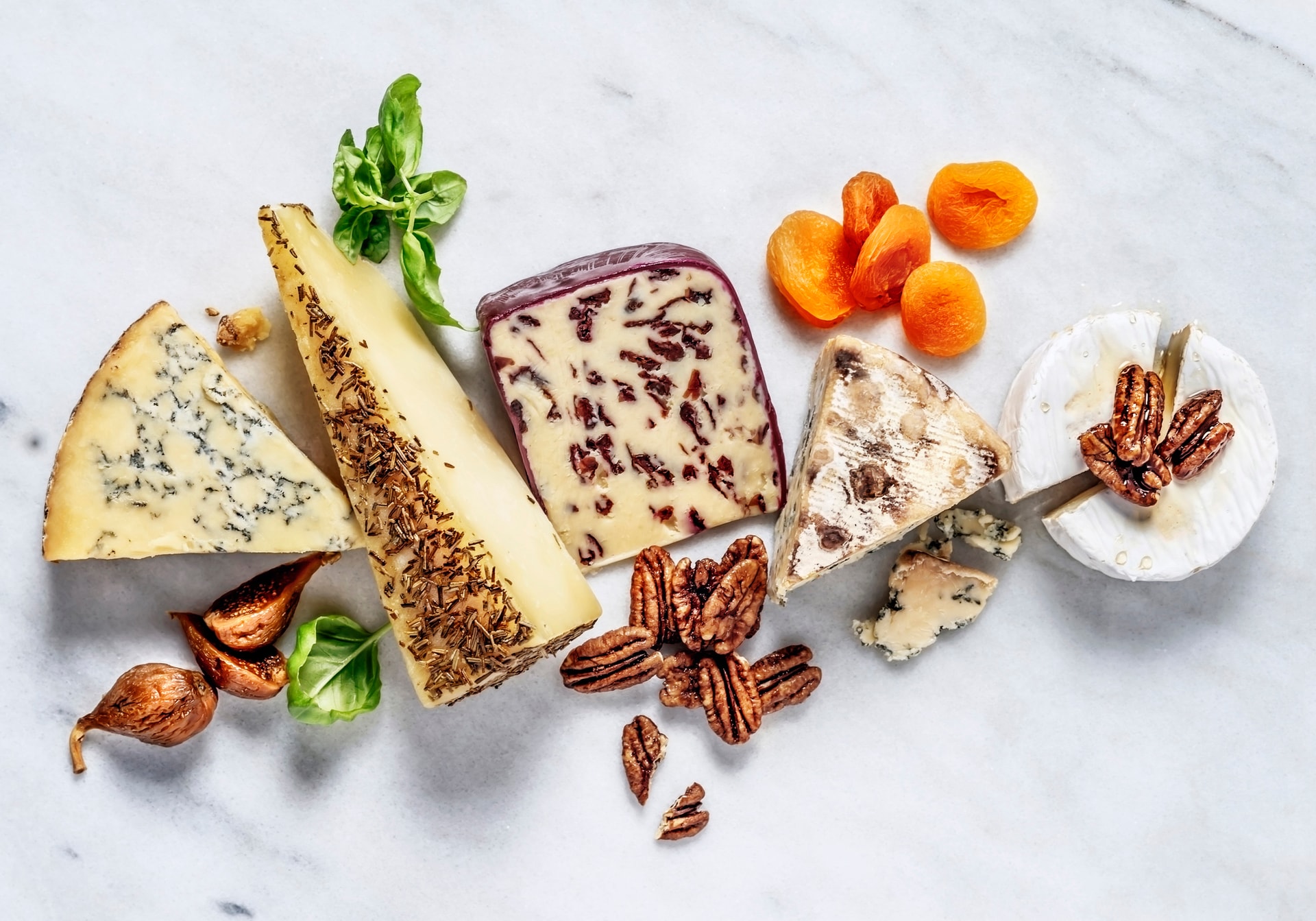 Comment composer votre plateau de fromages de Noël ?