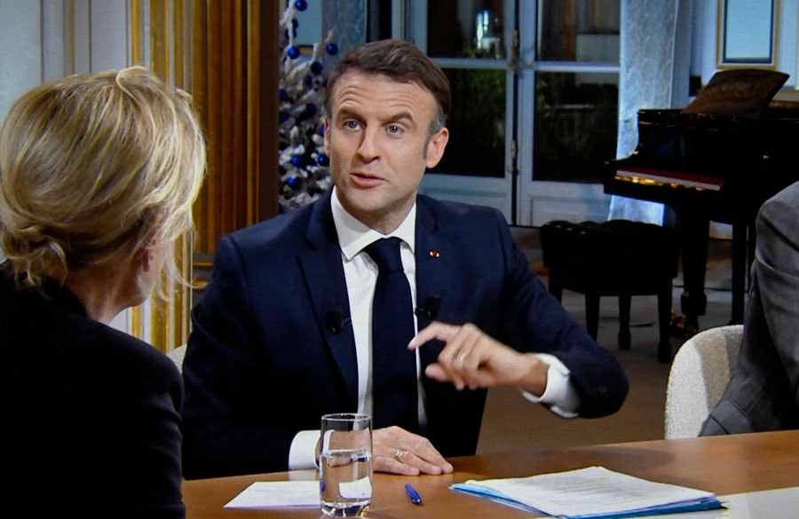 « Non, nous ne sommes pas fières, monsieur le président », la lettre de ELLE à Emmanuel Macron