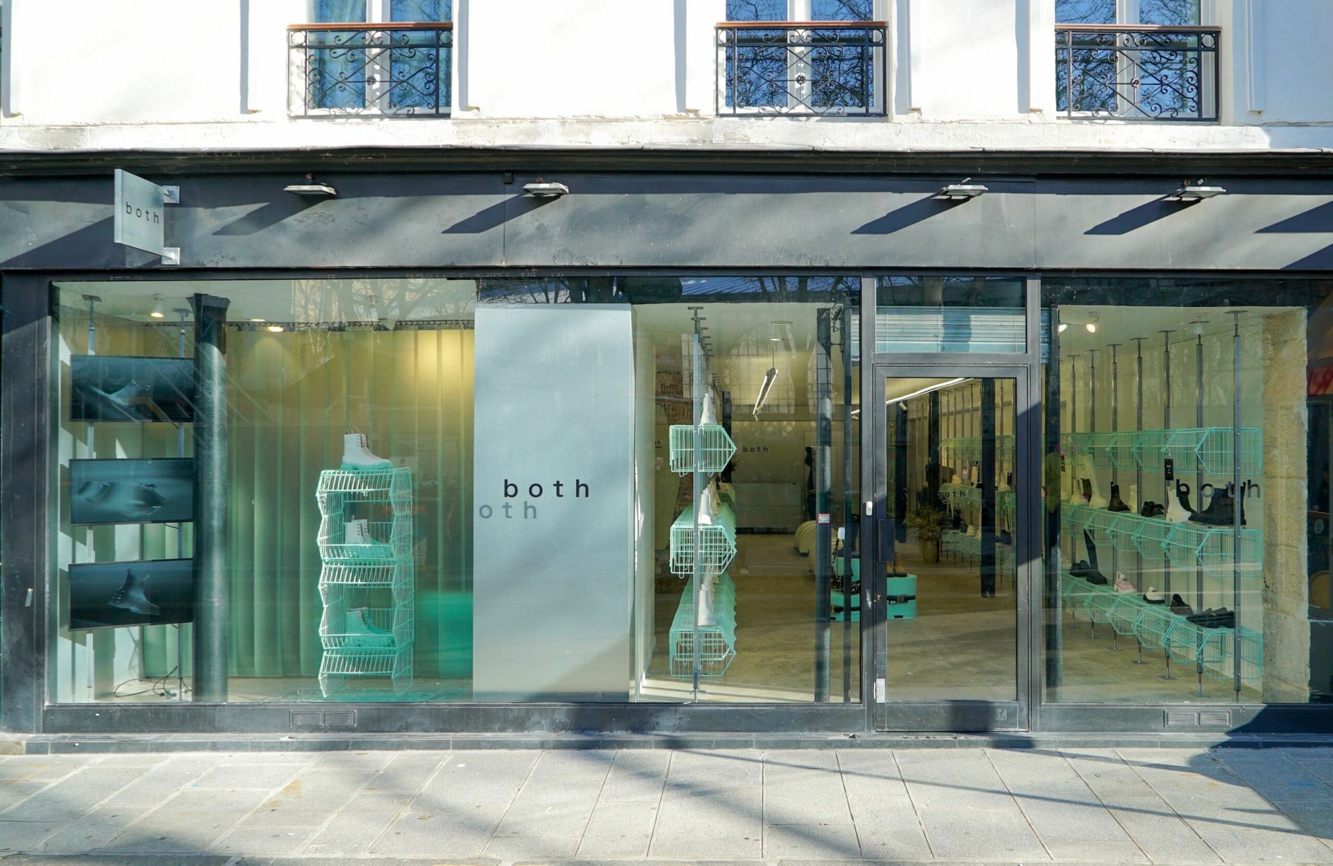 #ELLEFashionSpot : la griffe de footwear Both ouvre sa première boutique européenne à Paris