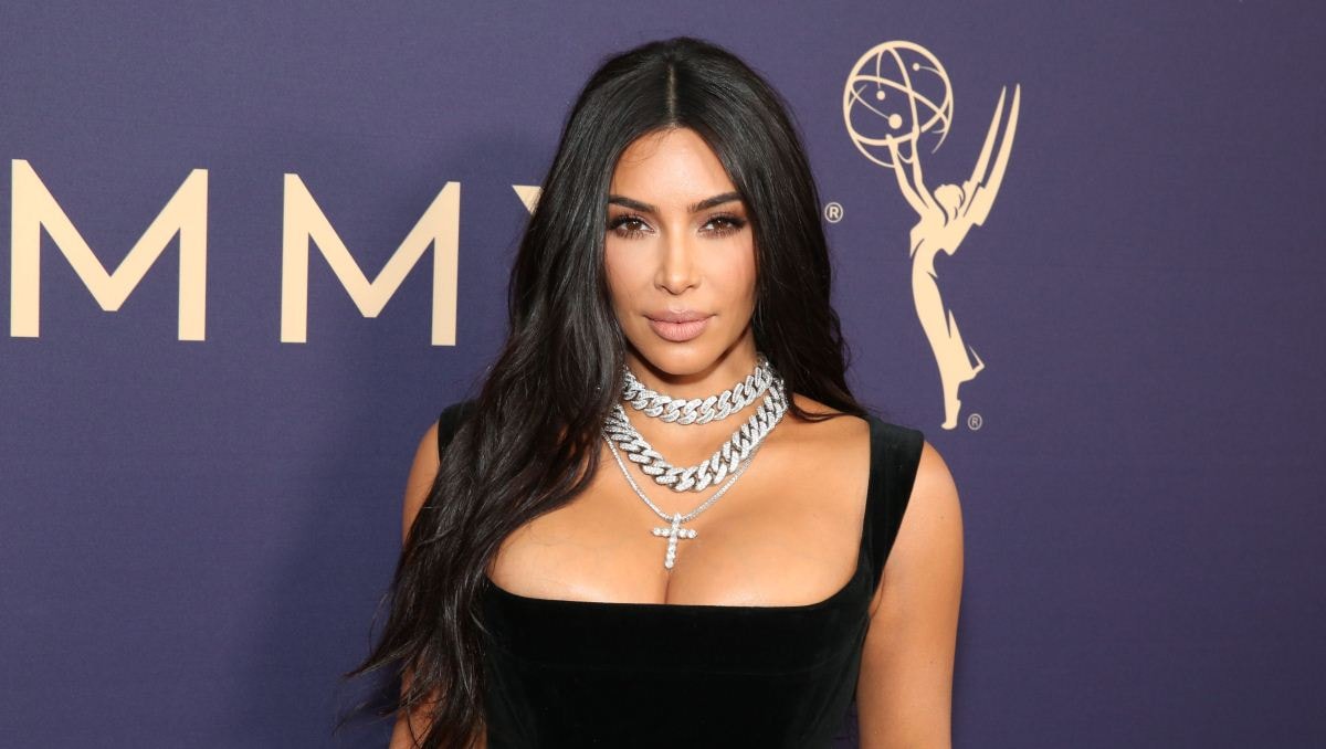 Kim Kardashian en couple après sa séparation avec Kanye West ? On vous dit tout sur l’homme avec qui elle aurait retrouvé l’amour