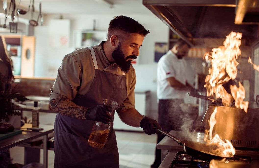 L’alcool s’évapore-t-il vraiment à la cuisson ?