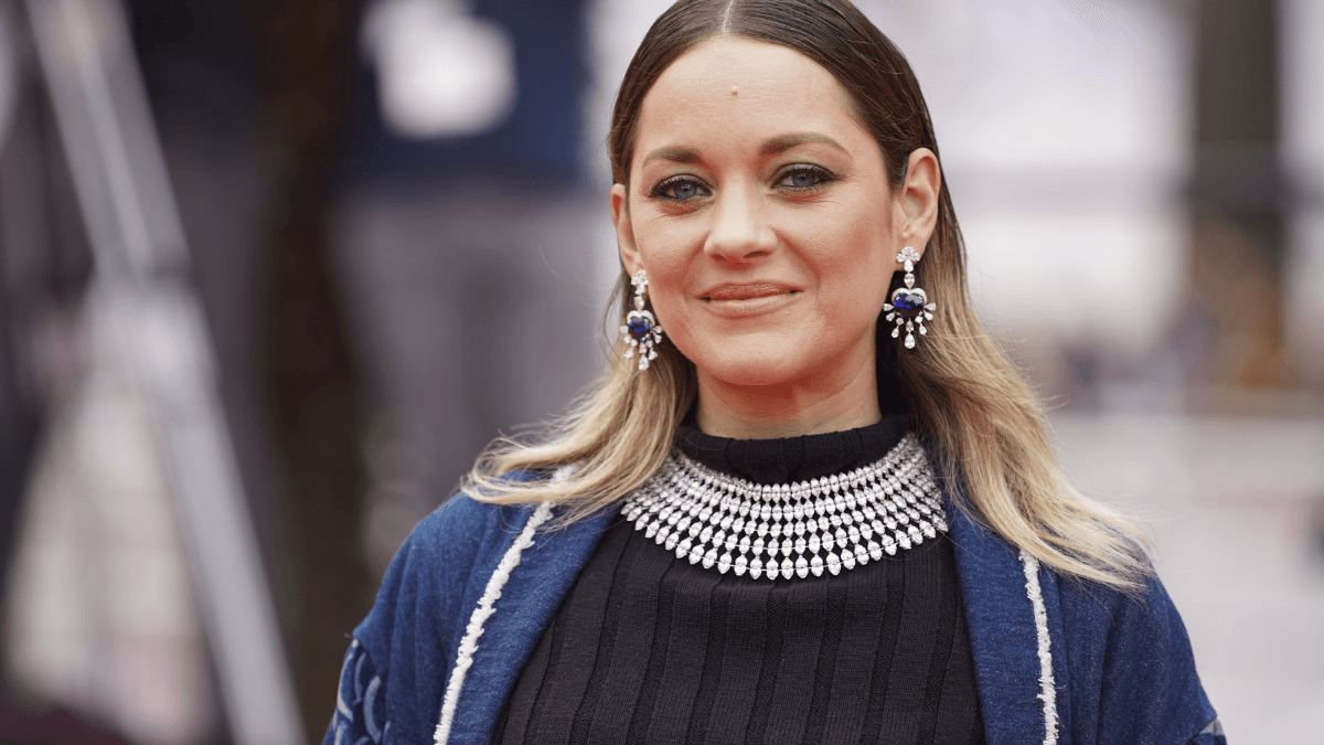 Marion Cotillard revient sur sa performance dans le film Big Fish de Tim Burton : « de la merde »